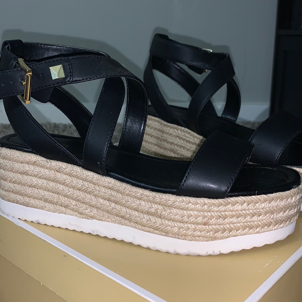 Michael kors wedges leather size 9